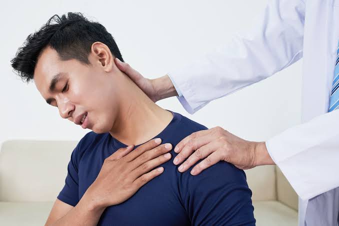 Neck pain neurosurgeon in Malviya Nagar South Delhi